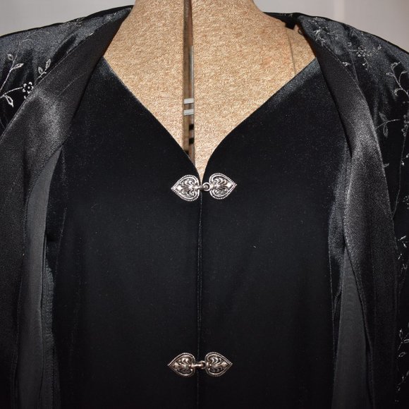 R&M Richards Petite 3 Piece Velvet Pants Suit (tops 16P & 14P - pants 14P) - Picture 12 of 16